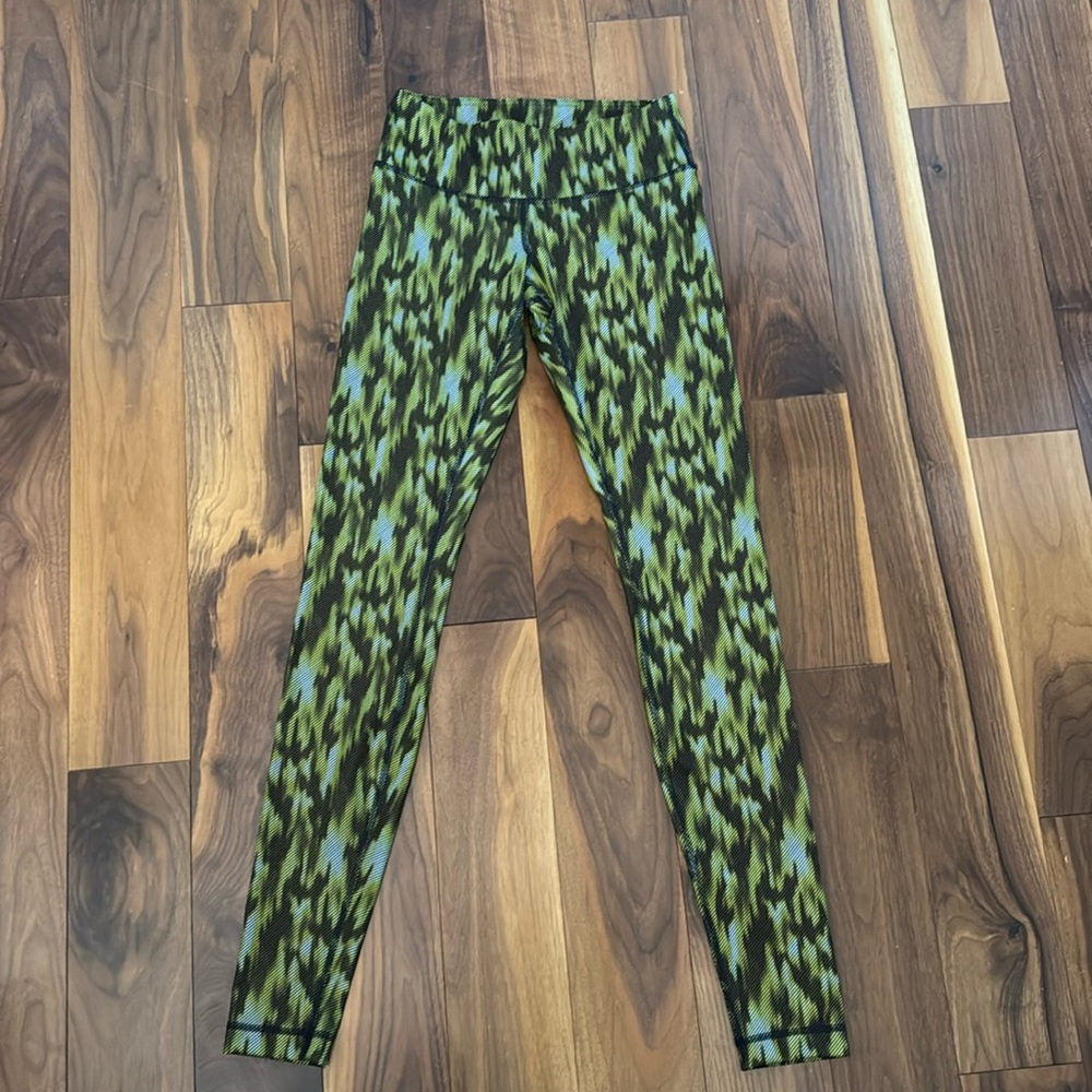 Pattern Lululemon Leggings